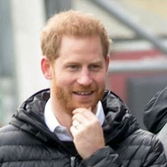Le prince Harry, duc de Sussex, assiste à la nomination de Gareth Thomas comme membre de la nouvelle Commission HIV du "Terrence Higgins Trust" au stade "The Stoop" à Twickenham, le 8 novembre 2019. Gareth Thomas, ancienne star du rugby gallois, avait révélé en septembre dernier être séropositif. 