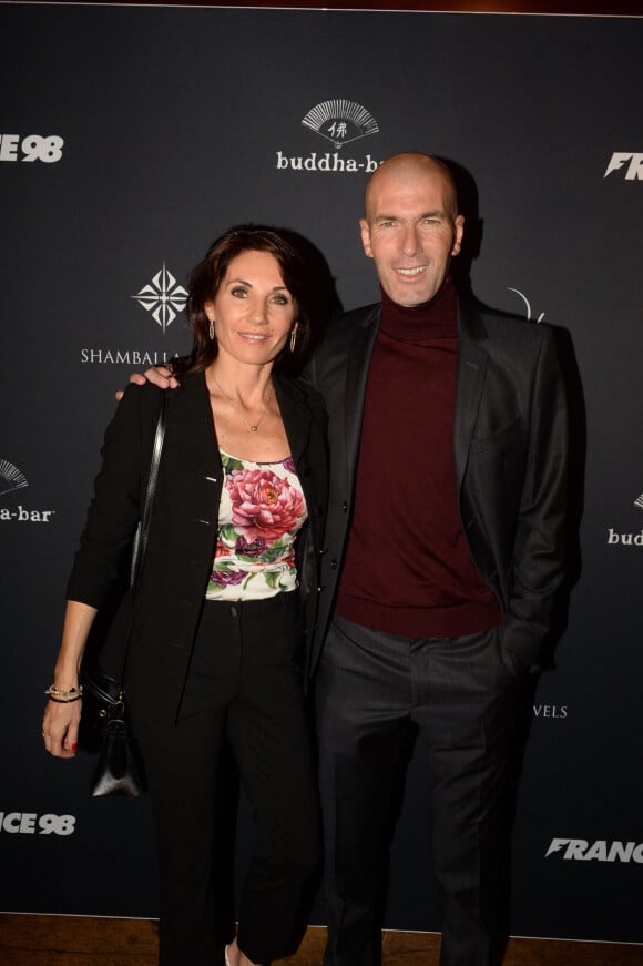 Semi-Exclusif - Zinedine Zidane et sa femme Véronique - A l'occasion des 20 ans de la victoire de l'équipe de France, les Bleus se sont rendus à un dîner organisé au Buddha Bar avec tous les joueurs et leur famille. © Rachid Bellak/Bestimage