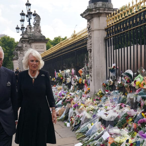 Le roi Charles III et la reine consort Camilla retournent à Buckingham Palace après la mort d'Elizabeth II. Le 9 septembre 2022. @ Yui Mok/PA Photos/ABACAPRESS.COM