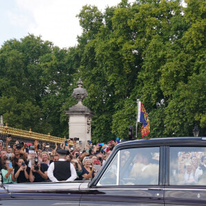 Le roi Charles III et la reine consort Camilla retournent à Buckingham Palace après la mort d'Elizabeth II. Le 9 septembre 2022. @ Yui Mok/PA Photos/ABACAPRESS.COM