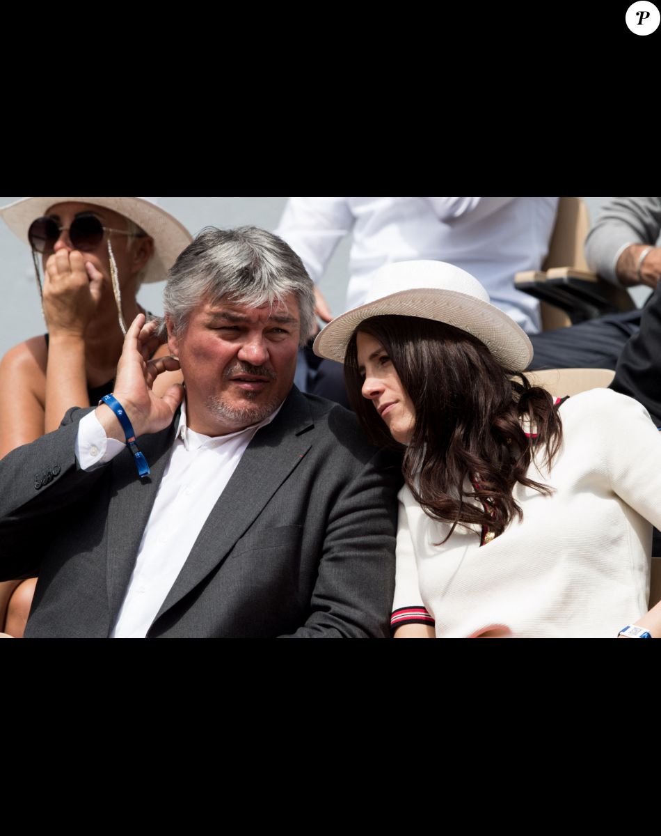 David Douillet et sa femme Vanessa Carrara - Les célébrités dans les tribunes des Internationaux de France de Tennis de Roland Garros 2019 à Paris, France, le 29 mai 2019. © Jacovides-Moreau/Bestimage