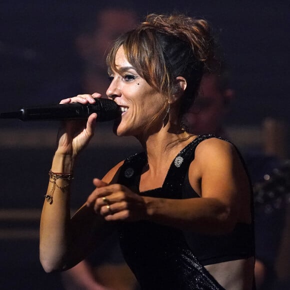 Zaz en concert lors du festival Universal Music de Madrid, le 24 juillet 2022. © Alterphotos / Panoramic / Bestimage 