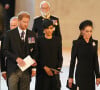 Le prince Harry, duc de Sussex, Meghan Markle, duchesse de Sussex, le prince de Galles William, Kate Catherine Middleton, princesse de Galles - Intérieur - Procession cérémonielle du cercueil de la reine Elisabeth II du palais de Buckingham à Westminster Hall à Londres. Le 14 septembre 2022