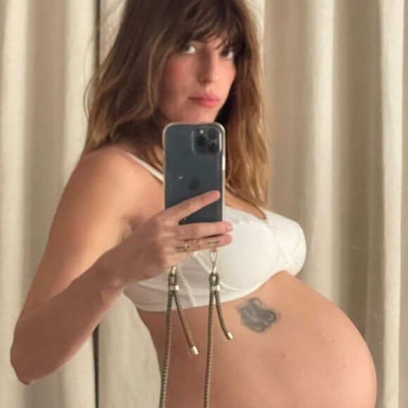 Lou Doillon : son adorable peau à peau avec Laszlo fait fondre son aîné Marlowe