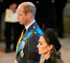 Le prince de Galles William, Kate Catherine Middleton, princesse de Galles - Intérieur - Procession cérémonielle du cercueil de la reine Elisabeth II du palais de Buckingham à Westminster Hall à Londres. Le 14 septembre 2022 