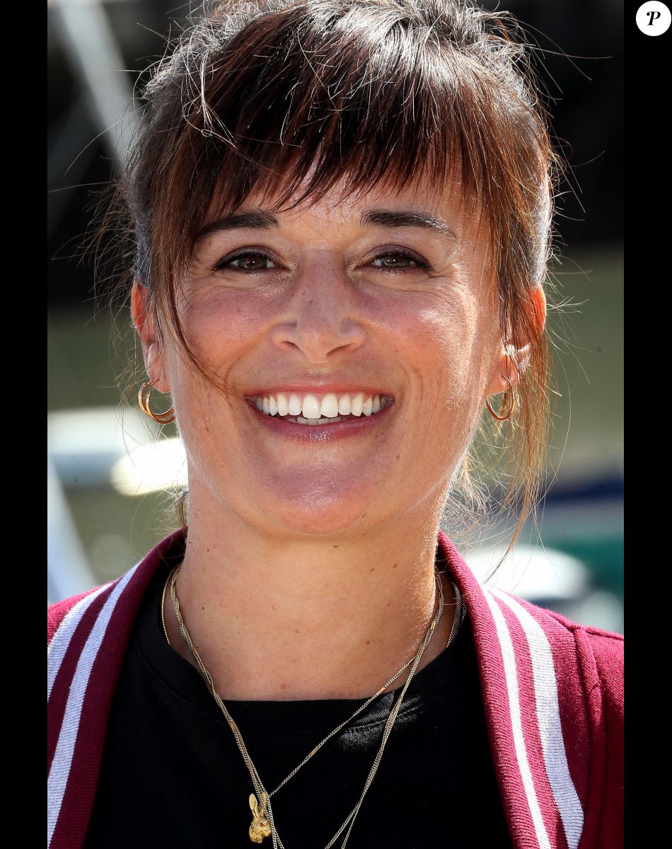 Béatrice de La Boulaye - Photocall de la série "Tropiques Criminels" lors de la 24ème édition du Festival de la Fiction TV de La Rochelle, le 15 septembre 2022. © Patrick Bernard / Bestimage