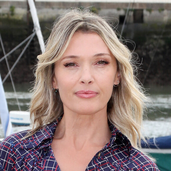 Anne Marivin - Photocall de la série "La vie, l'amour, tout de suite" lors de la 24ème édition du Festival de la Fiction TV de La Rochelle le 15 septembre 2022. © Patrick Bernard/ Bestimage