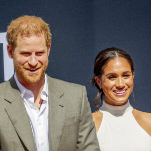 Le prince Harry, duc de Sussex et Meghan Markle, duchesse de Sussex, arrivent à l'hôtel de ville pour l'événement Invictus Games Dusseldorf 2023 One Year to Go, à Düsseldorf, Allemagne, le 6 septembre 2022.