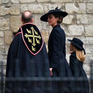 Catherine, princesse de Galles et la princesse Charlotte - Arrivées au service funéraire à l'Abbaye de Westminster pour les funérailles d'Etat de la reine Elizabeth II d'Angleterre. Le sermon est délivré par l'archevêque de Canterbury Justin Welby (chef spirituel de l'Eglise anglicane) au côté du doyen de Westminster David Hoyle. Londres, le 19 septembre 2022. © Peter Byrne / PA via Bestimage 