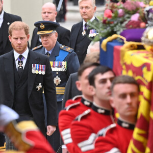 Le prince Harry, duc de Sussex - Arrivées au service funéraire à l'Abbaye de Westminster pour les funérailles d'Etat de la reine Elizabeth II d'Angleterre le 19 septembre 2022. © Geoff Pugh / PA via Bestimage