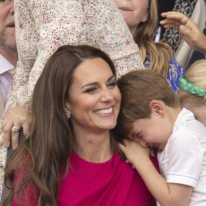 Catherine (Kate) Middleton, duchesse de Cambridge, Le prince Louis de Cambridge, La princesse Charlotte de Cambridge, Mike Tindall, sa fille Mia Grace - Jubilé de platine de la reine Elisabeth II d'Angleterre à Bukingham Palace à Londres, le 5 juin 2022.