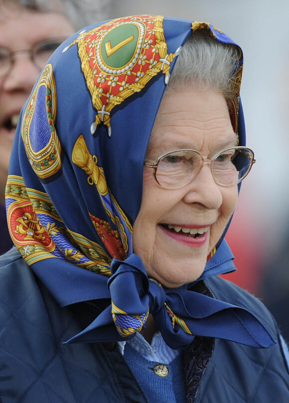 La reine Elizabeth II au "Royal Windsor Horse Show" le 15 mai 2009.