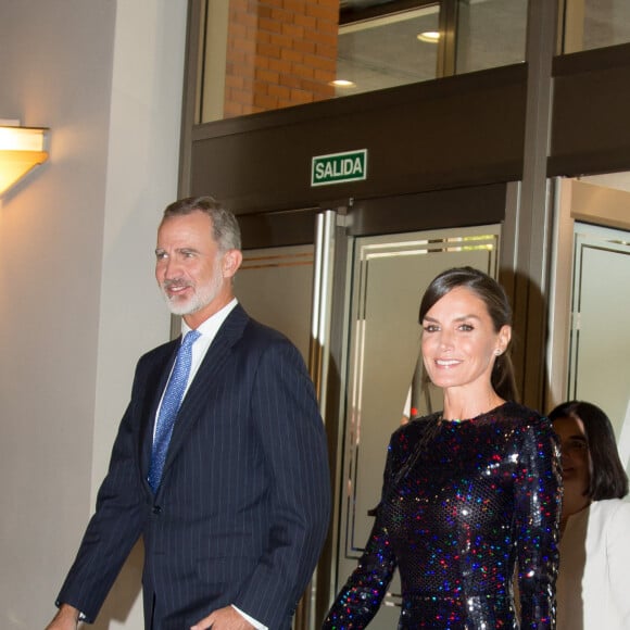 Le roi Felipe VI et la reine Letizia d'Espagne, au concert extraordinaire de l'Orchestre et du Choeur nationaux d'Espagne organisé à l'occasion du 50e anniversaire de la recherche sur le cancer de l'Association espagnole contre le cancer à l'Auditorium national de musique à Madrid. Le 16 septembre 2022. 