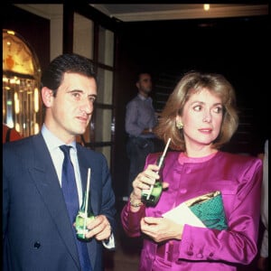 Pierre Lescure et Catherine Deneuve en 1985.