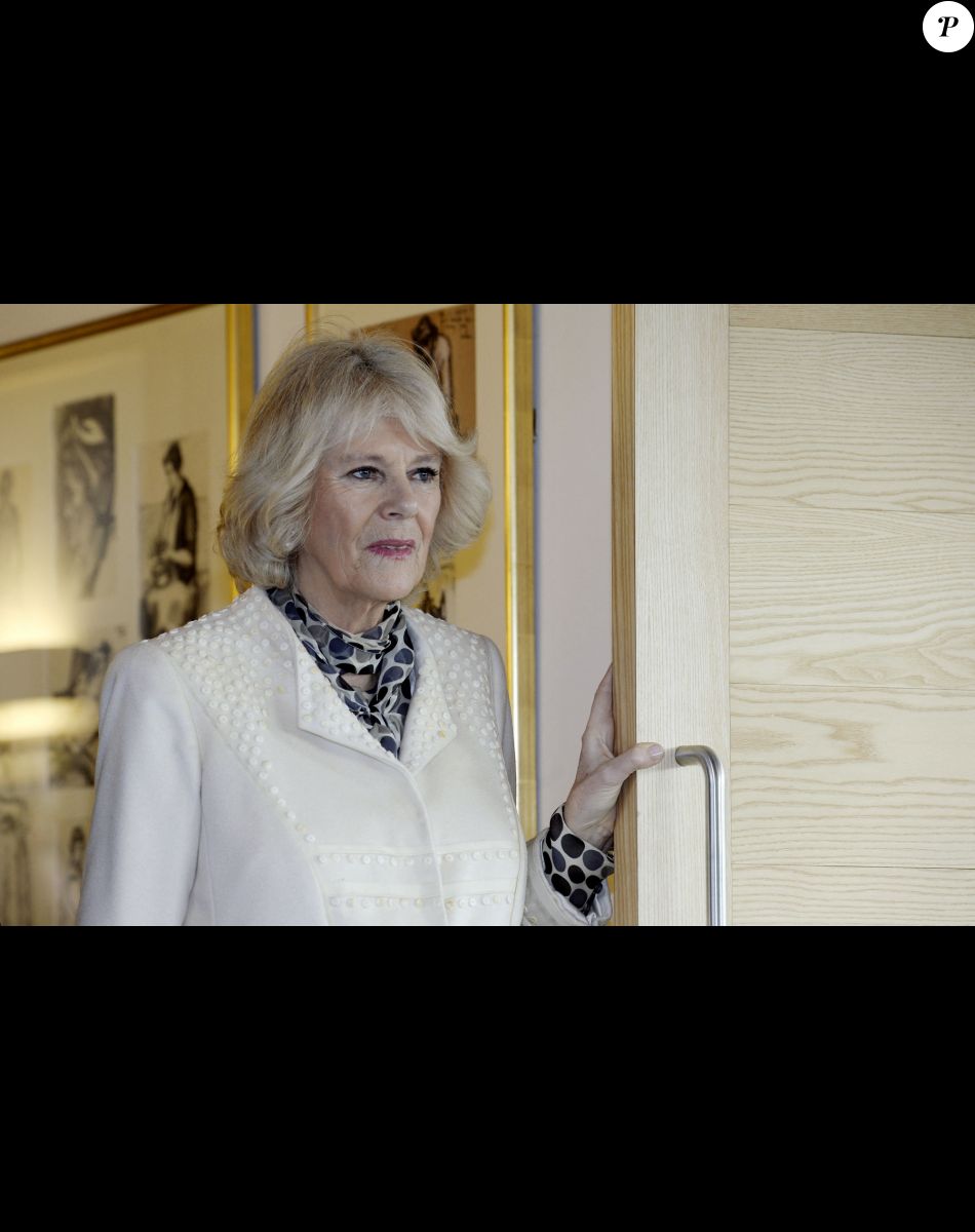 Camilla Parker Bowles, duchesse de Cornouailles, a visité le centre de traitement du cancer Maggie à Newcastle. Depuis 2008, la duchesse est présidente de cette association caritative, qui compte plus de 18 centres au Royaume-Uni. Le 28 janvier 2015