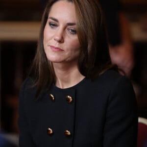 Catherine (Kate) Middleton, princesse de Galles, rencontre des bénévoles et du personnel opérationnel au Windsor Guildhall à Windsor, Royaume Uni, le 22 septembre 2022, afin de les remercier de leur implication dlors des funérailles de la La reine Elisabeth II au château de Windsor. 