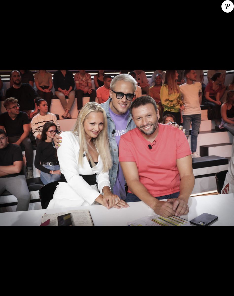 Exclusif - Béatrice Rosen, Guillaume Genton, Raymond Aabou - Sur le plateau de l'émission TPMP (Touche Pas à Mon Poste) présentée en direct par C.Hanouna et diffusée sur C8 - Paris le 8 septembre 2022 - © Jack Tribeca / Bestimage