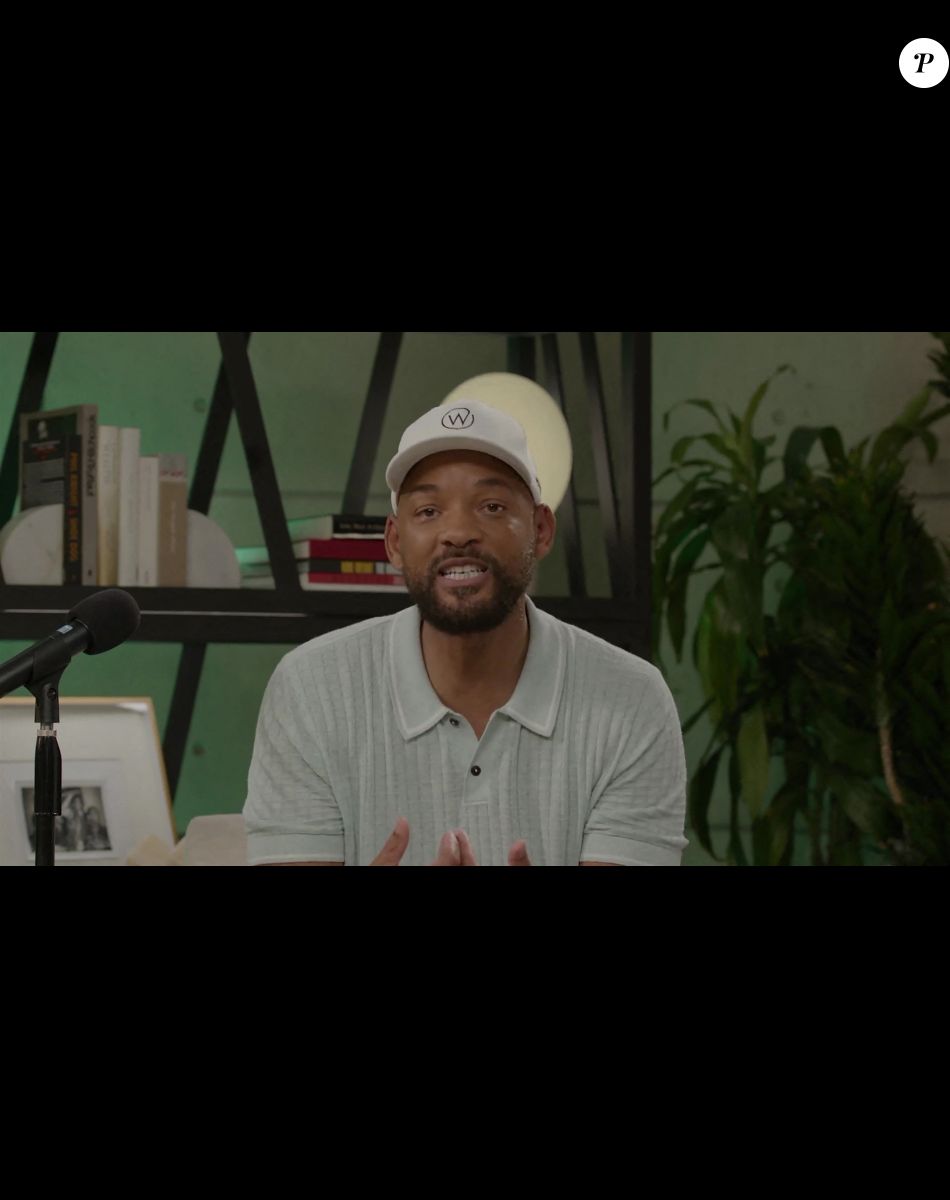 Will Smith s'excuse publiquement d'avoir giflé Chris Rock aux Oscars, en déclarant "Chris, je vous présente mes excuses", a déclaré Smith. "Mon comportement était inacceptable, et je suis là chaque fois que vous êtes prêt à parler. Je veux m'excuser auprès de la mère de Chris...Je ne savais tout simplement pas, je ne pensais pas, mais combien de personnes ont été blessées à ce moment-là. Je veux donc m'excuser auprès de la mère de Chris. Je veux m'excuser auprès de la famille de Chris, en particulier Tony Rock. Vous savez , nous avions une excellente relation...et c'est probablement irréparable". J'ai passé les trois derniers mois à comprendre les nuances et les complexités de ce qui s'est passé à ce moment-là, et je ne vais pas essayer de déballer tout cela maintenant, mais je peux vous dire à tous qu'il n'y a pas une partie de moi qui pense que c'était la bonne façon de se comporter à ce moment-là. Il n'y a aucune partie de moi qui pense que c'est la meilleure façon de gérer un sentiment d'irrespect ou des insultes". Los Angeles. Le 29 juillet 2022.