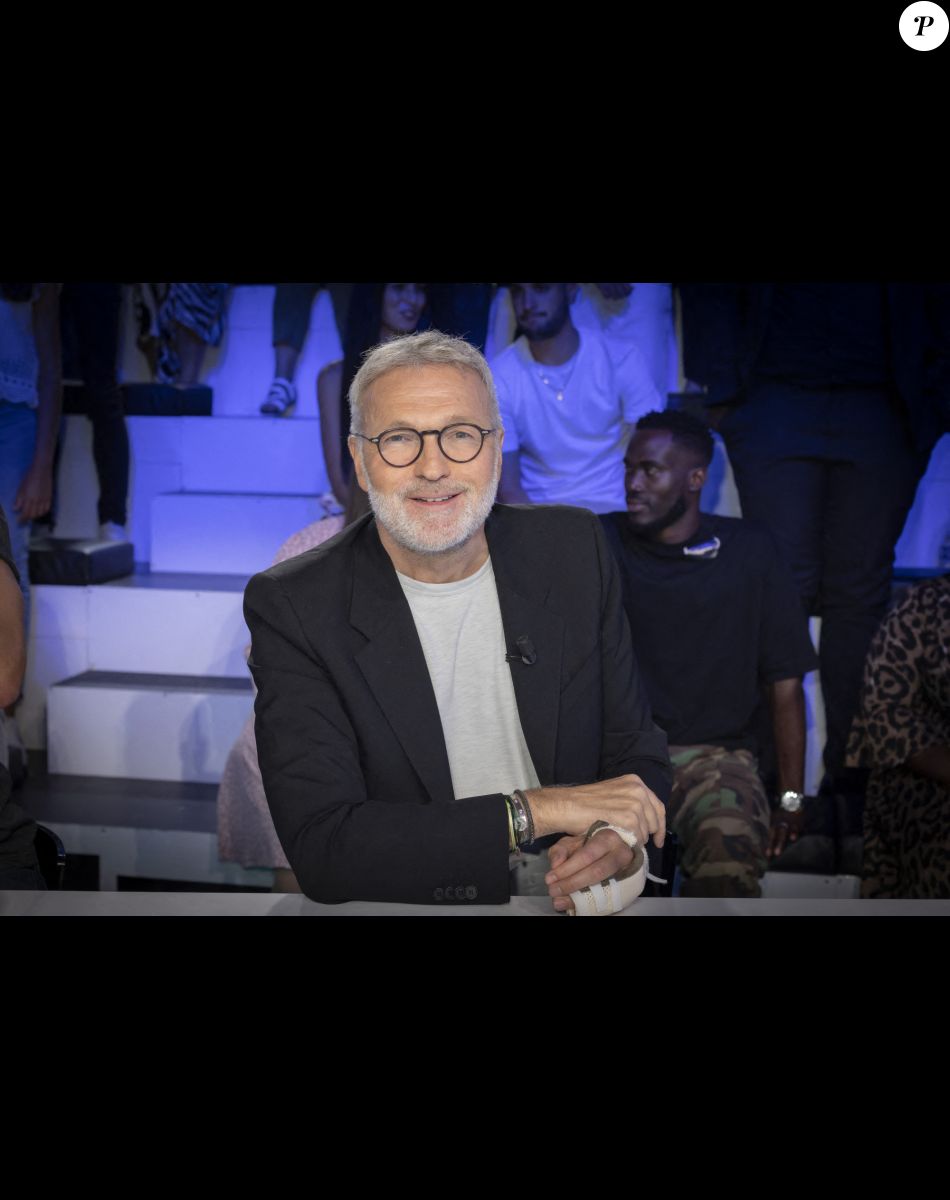 Exclusif - Laurent Ruquier sur le plateau de l'émission Touche pas à mon poste (TPMP) diffusée en direct sur C8 le 30 août 2022 et présentée par C.Hanouna. © Jack Tribeca / Bestimage