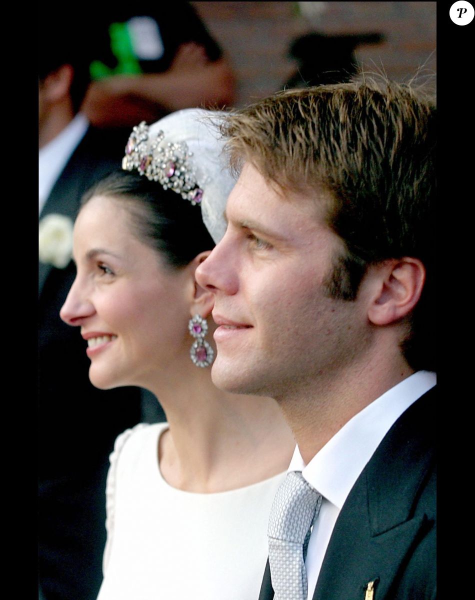 Le 25 septembre 2003, Clotilde Courau et le prince Emmanuel-Philibert de Savoie se sont mariés à la basilique Sainte-Marie-des-Anges-et-des-Martyrs à Rome.