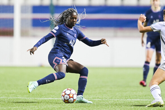 Aminata Diallo (PSG) : PSG vs WFC Kharkiv - UWCL, à Paris, France, le 13 octobre 2021. © Jean-Baptiste Autissier/Panoramic/Bestimage