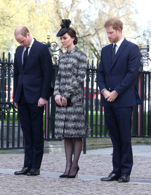Le prince William, duc de Cambridge, Catherine (Kate) Middleton, duchesse de Cambridge, et le prince Harry assistent à une messe en hommage aux victimes de l'attentat de Londres à l'abbaye de Westminster. Londres, April 6th, 2017. 
