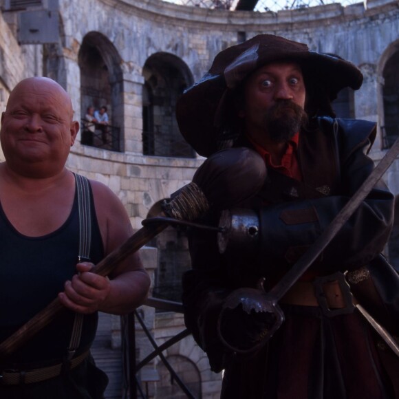 La Boule (Yves Marchesseau) et Jabo le pirate, dans Fort Boyard en 1996 sur l'Ile d'Oléron