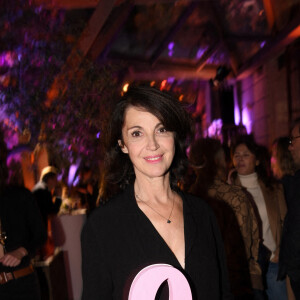 Exclusif - Zabou Breitman - Soirée de gala au profit de l'association "Europa Donna France", organisée par Hotel Peninsula. Paris, le 29 septembre 2022. © Christophe Clovis-Rachid Bellak / Bestimage