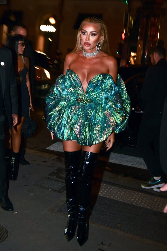 Exclusif - Maya Diab - Arrivées au défilé de mode Messika haute joaillerie 2022 collection " Beyond The Light " lors de la fashion week prêt-à-porter femme printemps-été 2023. Le 29 septembre 2022 