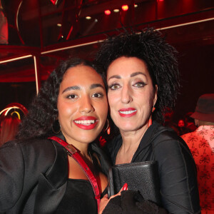 Rossy de Palma et sa fille Luna Garcia - Défilé de Christian Louboutin dans les Salons Eiffel de la Tour Eiffel dans le cadre de la Collection Femme Prêt-à-porter Printemps/Eté 2023 de la Fashion Week de Paris (PWF), France, le 30 septembre 2022. © Bertrand Rindoff/Bestimage 