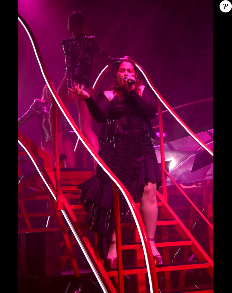 Le show par une troupe de danseurs - Défilé de Christian Louboutin dans les Salons Eiffel de la Tour Eiffel dans le cadre de la Collection Femme Prêt-à-porter Printemps/Eté 2023 de la Fashion Week de Paris (PWF), France, le 30 septembre 2022. © Bertrand Rindoff/Bestimage