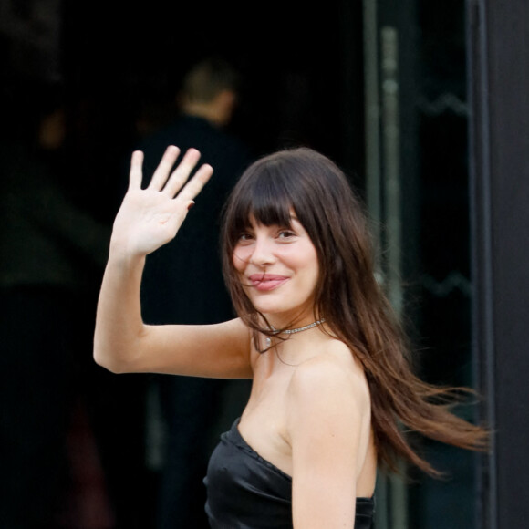 Camila Morrone - Arrivées au Défilé Chanel Femme Prêt-à-porter Printemps/Eté 2023 lors de la Fashion Week de Paris (PFW), France, le 4 octobre 2022. © Clovis / Veeren / Bestimage  Chanel Ready to Wear Spring/Summer 2023 fashion show as part of the Paris Fashion Week on October 4, 2022 in Paris, France. 