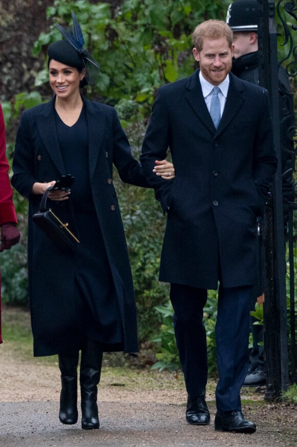 Le prince Harry, duc de Sussex et sa femme Meghan Markle, la duchesse de Sussex enceinte - La famille royale britannique se rend à la messe de Noël à l'église Sainte-Marie-Madeleine à Sandringham, le 25 décembre 2018. 