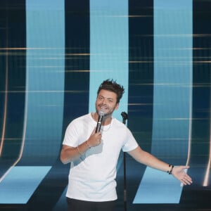 Exclusif -  Kev Adams - Tournage de l'émission "Sketch Story", présentée par L.Boccolini. Le 12 septembre 2022 C'est l'une des nouveautés de cette rentrée 2022. Samedi 8 octobre à 21h10, retrouvez " Sketch Story ", la nouvelle création originale de France 2© Jack Tribeca / Bestimage 