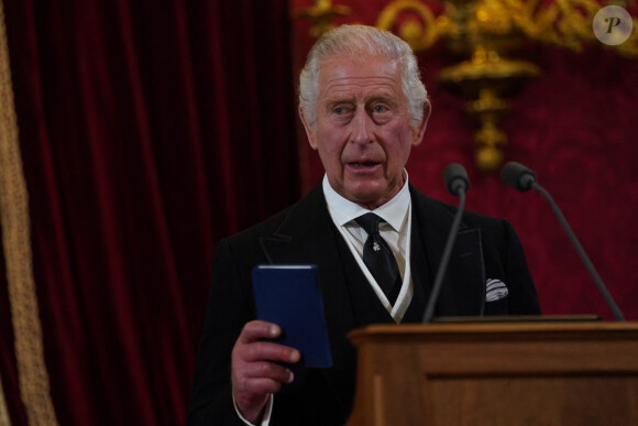 La reine consort Camilla Parker Bowles, le roi Charles III d'Angleterre - Personnalités lors de la cérémonie du Conseil d'Accession au palais Saint-James à Londres, pour la proclamation du roi Charles III d'Angleterre. Le 10 septembre 2022