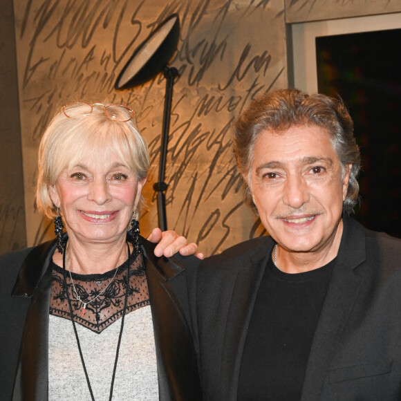 Exclusif - Frédéric François et sa femme Monique Vercauteren en backstage du concert événement à l'Olympia à Paris le 30 octobre 2021. © Coadic Guirec/Bestimage