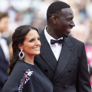 Omar Sy et sa femme Hélène - Montée des marches du film " Top Gun : Maverick " lors du 75ème Festival International du Film de Cannes. Le 18 mai 2022 © Cyril Moreau / Bestimage 