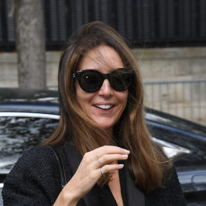Exclusif - Elsa Zylberstein - Arrivées à l'enregistrement de l'émission "Vivement Dimanche" au Studio Gabriel à Paris, diffusée le 9 octobre 2022 sur France 3. Paris le 5 octobre 2022. © Giancarlo Gorassini / Bestimage