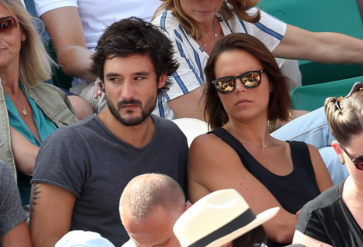 Photo : Laure Manaudou et son compagnon Jérémy Frérot (du groupe Fréro  Delavega) - People dans les tribunes lors de la finale des Internationaux  de tennis de Roland-Garros à Paris, le 7