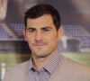 Le footballeur Iker Casillas prend sa retraite. Il a notamment remporté l'Euro 2008, la Coupe du monde 2010 et l'Euro 2012.