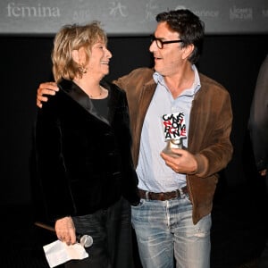Danièle Thompson et Yvan Attal durant la soirée de clôture et remise des prix de la 4eme édition du Nice Festival CinéRoman au cinéma Pathé Gare du Sud à Nice, le 9 octobre 2022.