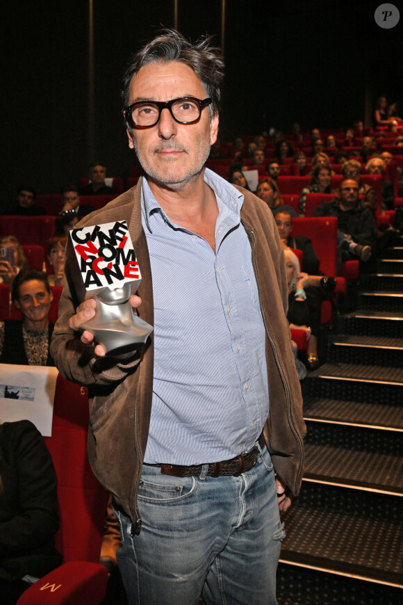 Yvan Attal durant la soirée de clôture et remise des prix de la 4eme édition du Nice Festival CinéRoman au cinéma Pathé Gare du Sud à Nice, le 9 octobre 2022.
