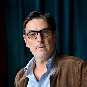 Yvan Attal au photocall du film "Maestro(s)" à l'hôtel Negresco lors de la 4ème édition du festival Cinéroman à Nice le 9 octobre 2022. © Bruno Bebert / Bestimage 