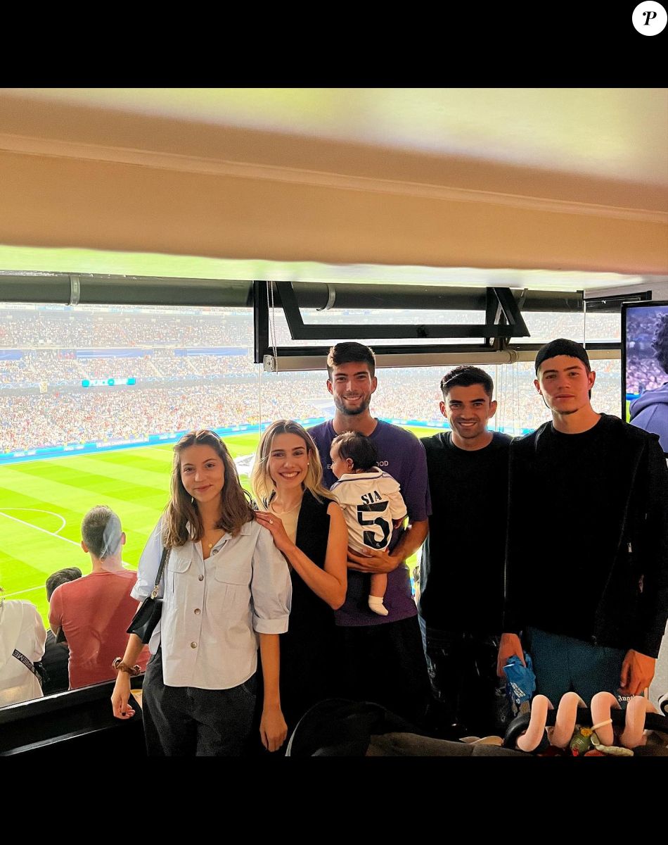 Enzo Zidane emmène sa fille Sia voir un match du Real Madrid pour la première fois.
