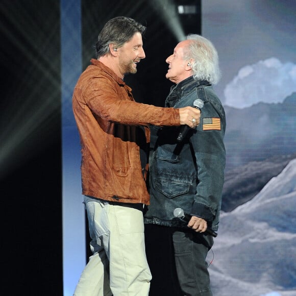 Philippe Lellouche et Didier Barbelivien - Enregistrement de l'émission "Duos Mystères" à la Seine Musicale à Paris. © Gaffiot-Moreau / Bestimage