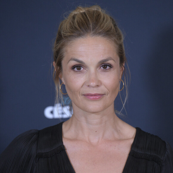 Barbara Schulz - Photocall du 9ème dîner de gala des Nuits En Or 2019 à l'Unesco à Paris, le 17 juin 2019. © Giancarlo Gorassini/Bestimage.
