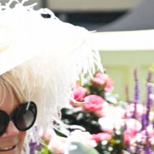 Zara Phillips (Zara Tindall) et son mari Mike Tindall lors du troisième jour "Ladies Day" de la Royal Ascot 2022 à l'hippodrome d'Ascot dans le Berkshire, Royaume Uni, le 16 juin 2022. 