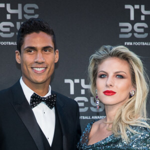 Raphaël Varane et sa femme Camille Tytgat - Les célébrités arrivent à la cérémonie des Trophées Fifa 2018 au Royal Festival Hall à Londres, Royaume Uni, le 25 septembre 2018. © Cyril Moreau/Bestimage