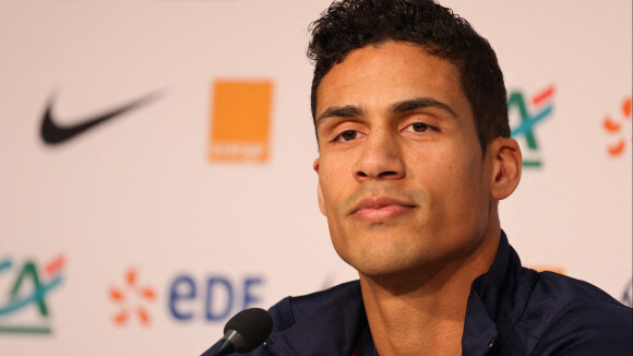 Raphaël Varane : Après les larmes, la star des Bleus retrouve le sourire pour un bel évènement en famille