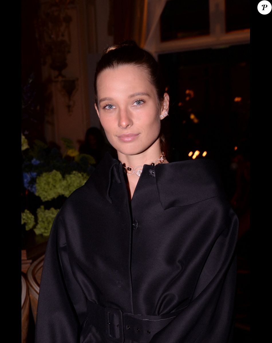 Ilona Smet - Diner après le défilé Messika x Kate Moss à l'hôtel du Ritz à Paris le 3 octobre 2021